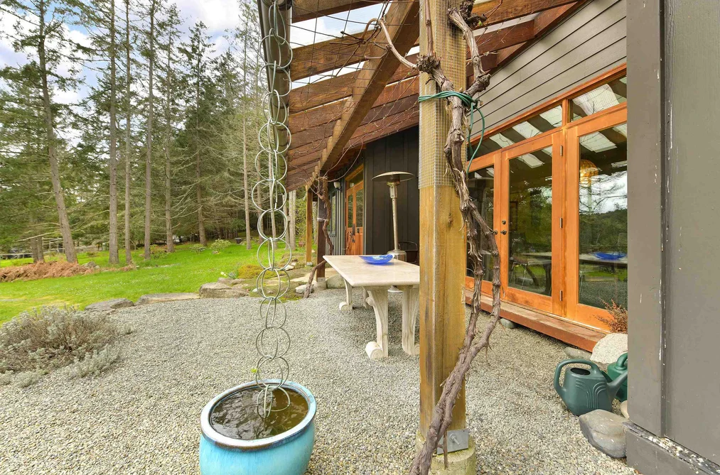 594 HORTON BAY ROAD, Mayne Island BC V0N 2J2, Mayne Island BC — Residential for Sale - Photo 6