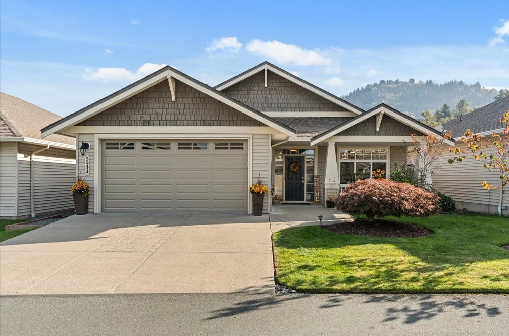 5944 Flagstone St, Chilliwack, BC - MLS: R3177926