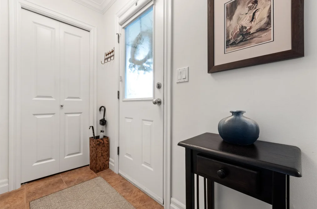 5949 SAPPERS WAY, Chilliwack BC V2R 0H1, Chilliwack BC — Residential for Sale — Photo 3 of 40