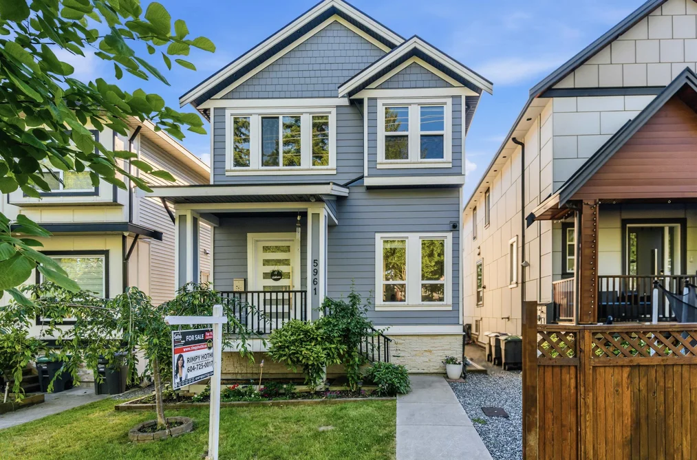 House for sale at 5961 128 Street Surrey British Columbia - MLS: R3134374