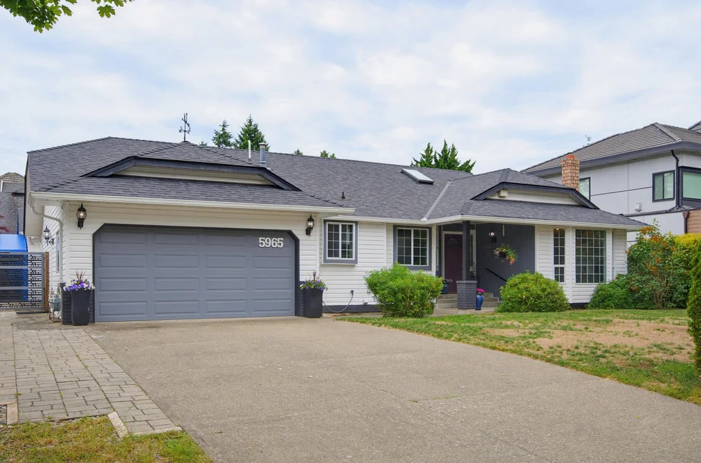 House for sale at 5965 133 Street Surrey British Columbia - MLS: R3136242