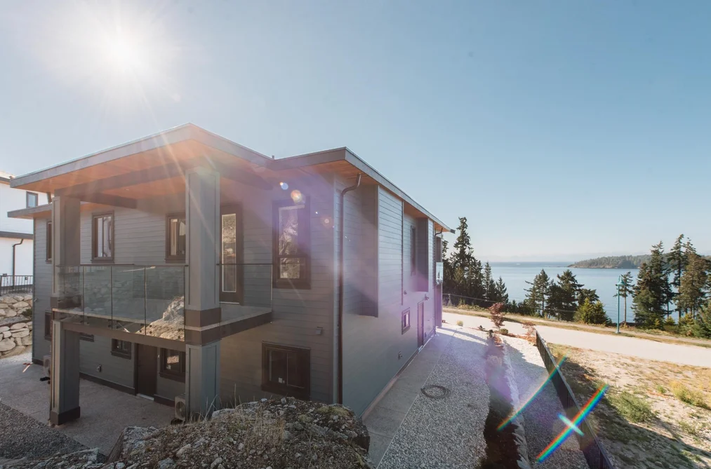House for sale at 5972/74 Barnacle Street Sechelt British Columbia - MLS: R3166993