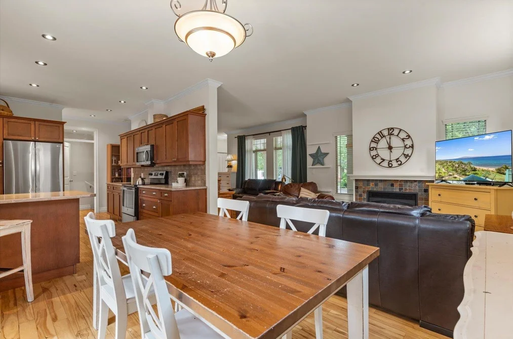 5976 MATSQUI STREET, Chilliwack BC V2R 0G6, Chilliwack BC — Residential for Sale — Photo 11 of 38
