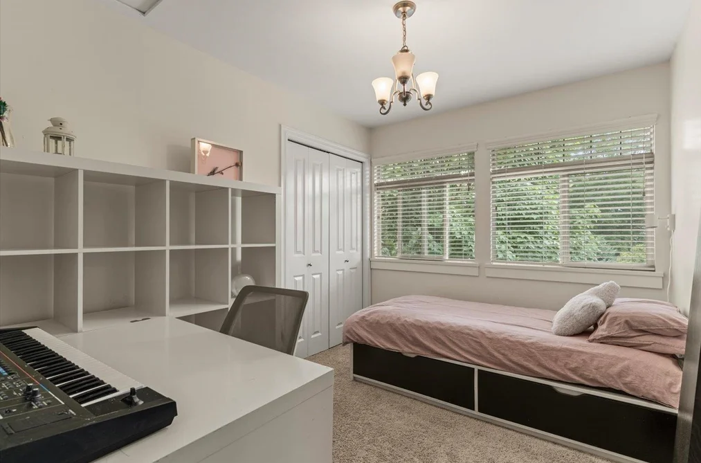 5976 MATSQUI STREET, Chilliwack BC V2R 0G6, Chilliwack BC — Residential for Sale — Photo 23 of 38