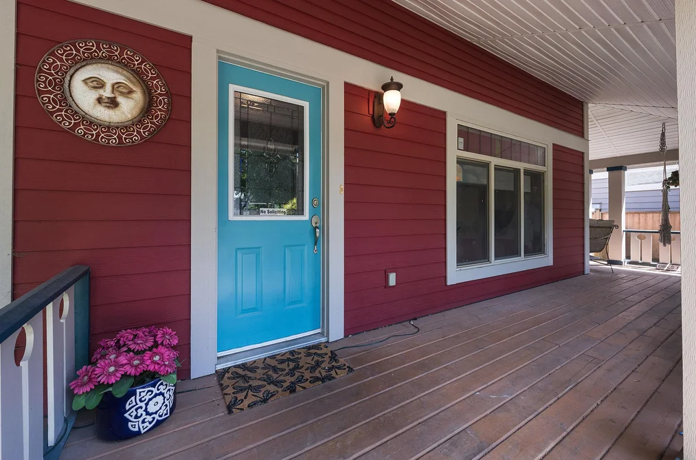 5980 MATSQUI STREET, Chilliwack BC V2R 0G6, Chilliwack BC — Residential for Sale - Photo 2
