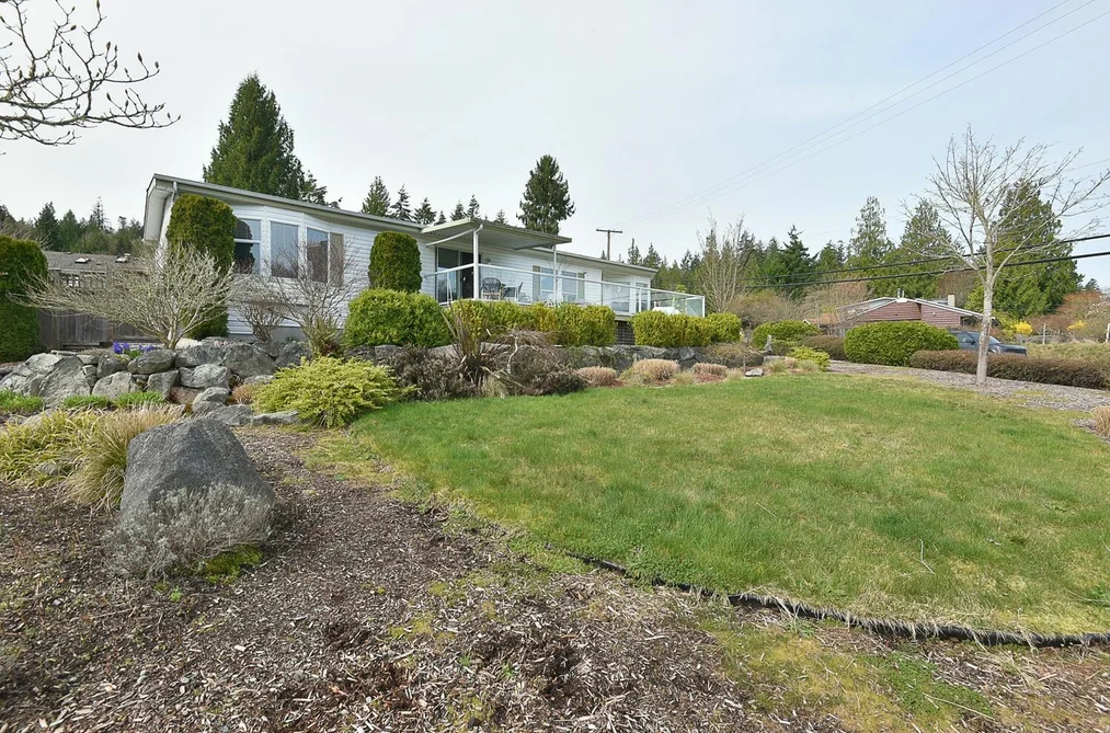 House for sale at 5987 Harbour Way Sechelt British Columbia - MLS: R3091295