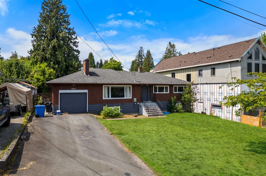 House for sale at 5987 Malvern Avenue Burnaby British Columbia - MLS: R3148541