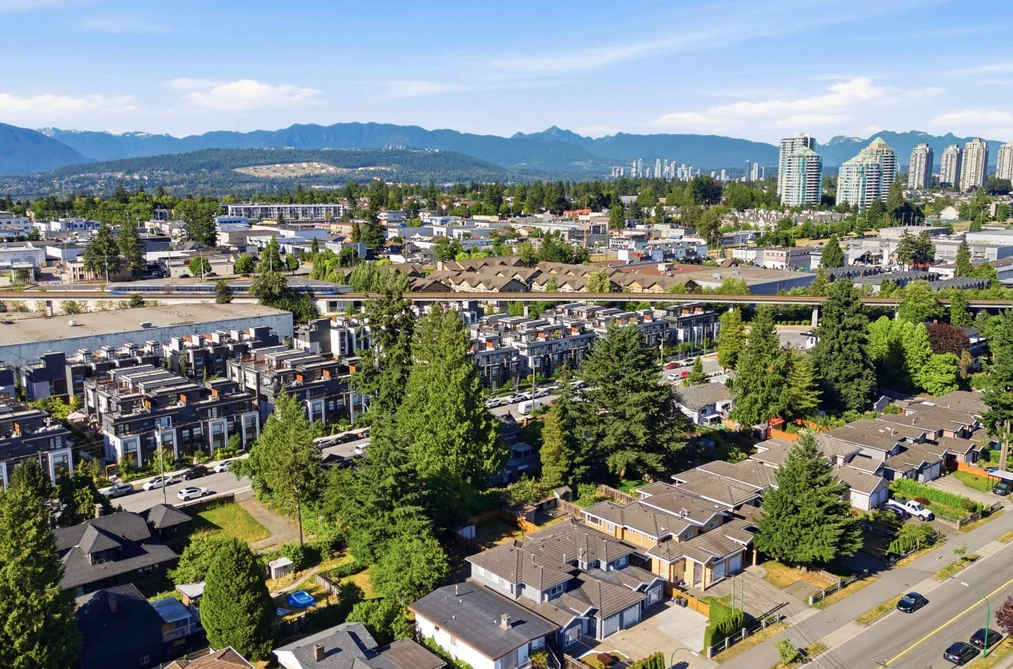 5990 IRMIN STREET, Burnaby BC V5J 1Z1, Burnaby BC — Residential for Sale — Photo 15 of 20