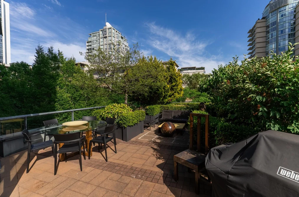 Condo for sale at 5a 139 Drake Street Vancouver British Columbia - MLS: R3139658