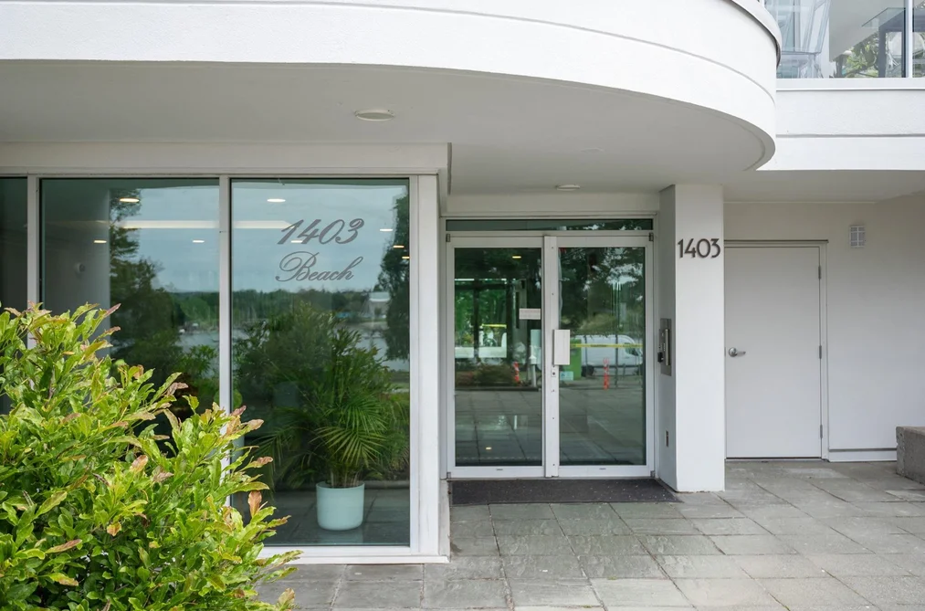 5A 1403 BEACH AVENUE, Vancouver BC V6G 1Y3, Vancouver BC — Residential for Sale - Photo 3