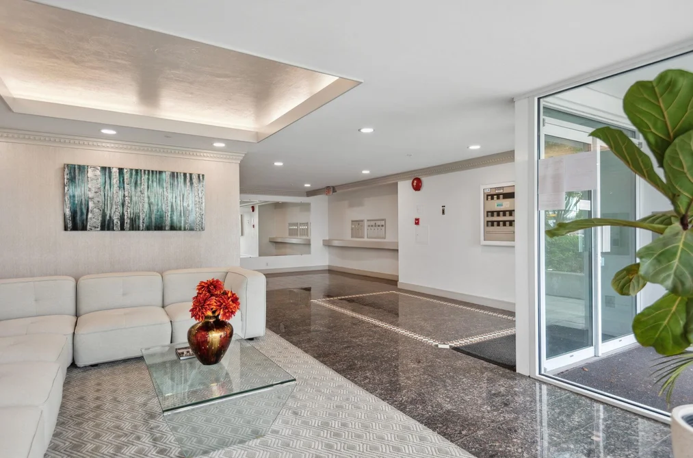 5A 1403 BEACH AVENUE, Vancouver BC V6G 1Y3, Vancouver BC — Residential for Sale - Photo 4