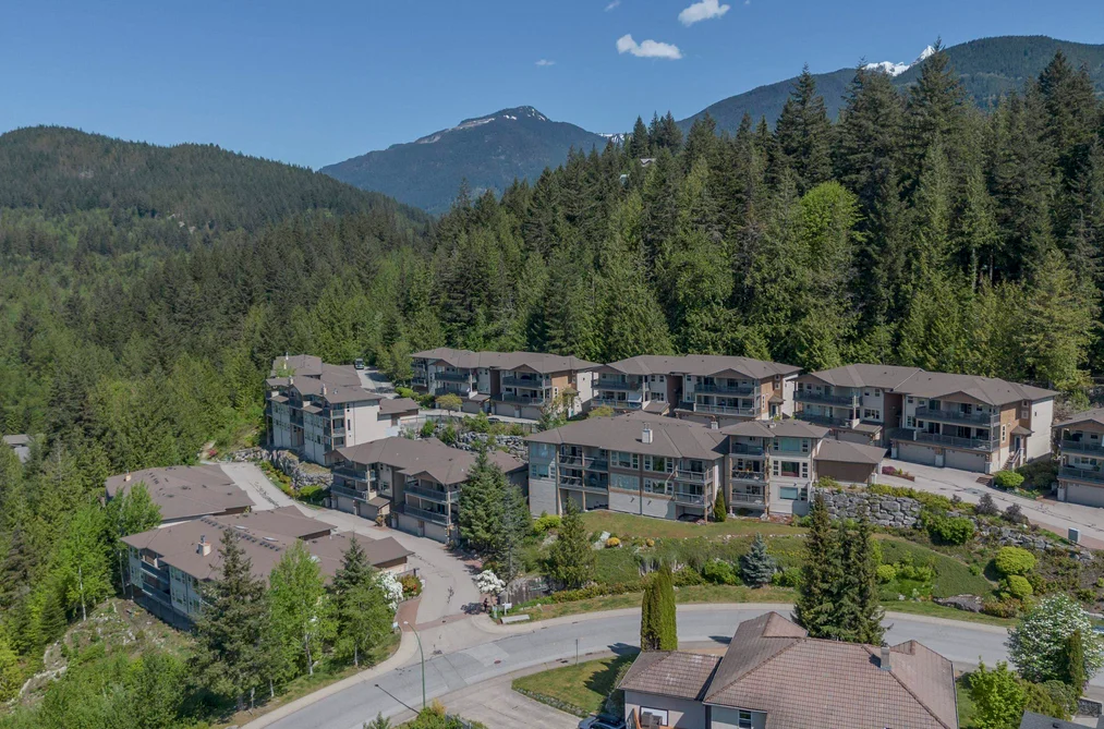 Townhouse for sale at 6 1024 Glacier View Drive Squamish British Columbia - MLS: R3165554