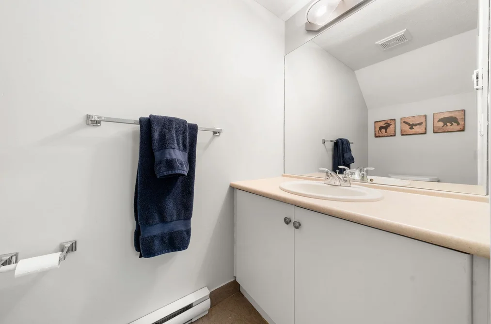 6 1073 LYNN VALLEY ROAD, North Vancouver BC V7J 1Z6, North Vancouver BC — Residential for Sale — Photo 14 of 24