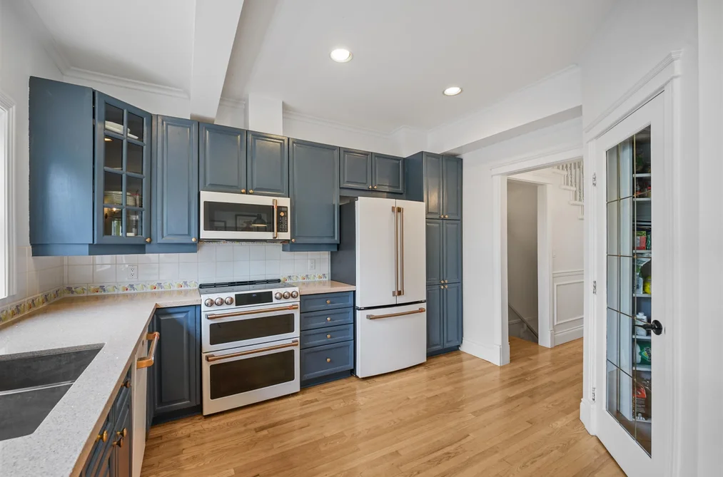 6 15151 BUENA VISTA AVENUE, White Rock, BC — Residential for Sale — Photo 3 of 33
