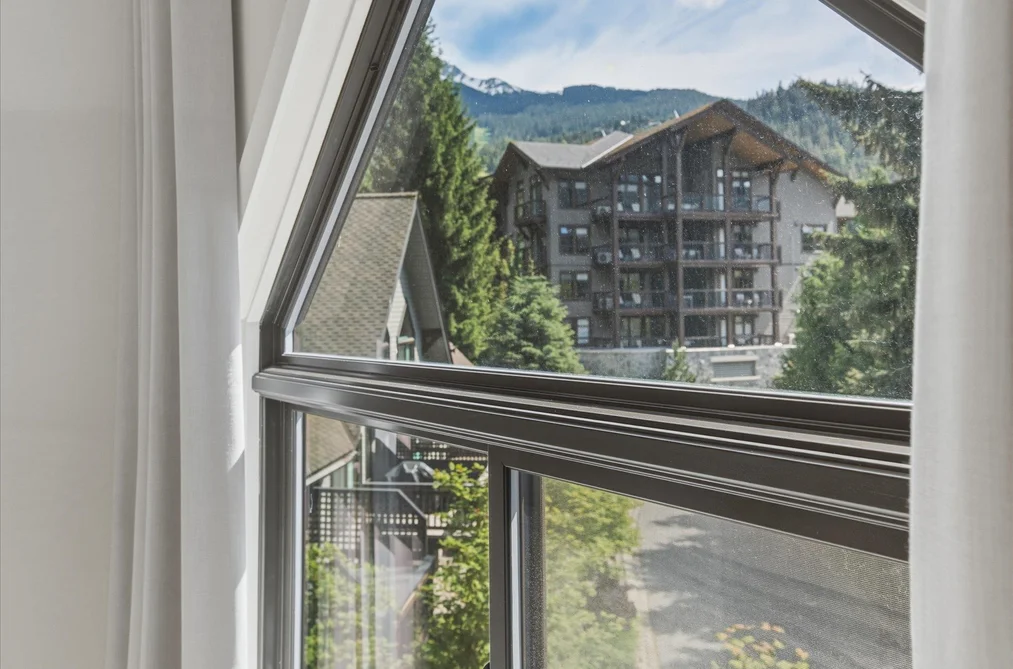 6 2014 LONDON LANE, Whistler BC V8E 0B6, Whistler BC — Residential for Sale — Photo 20 of 32