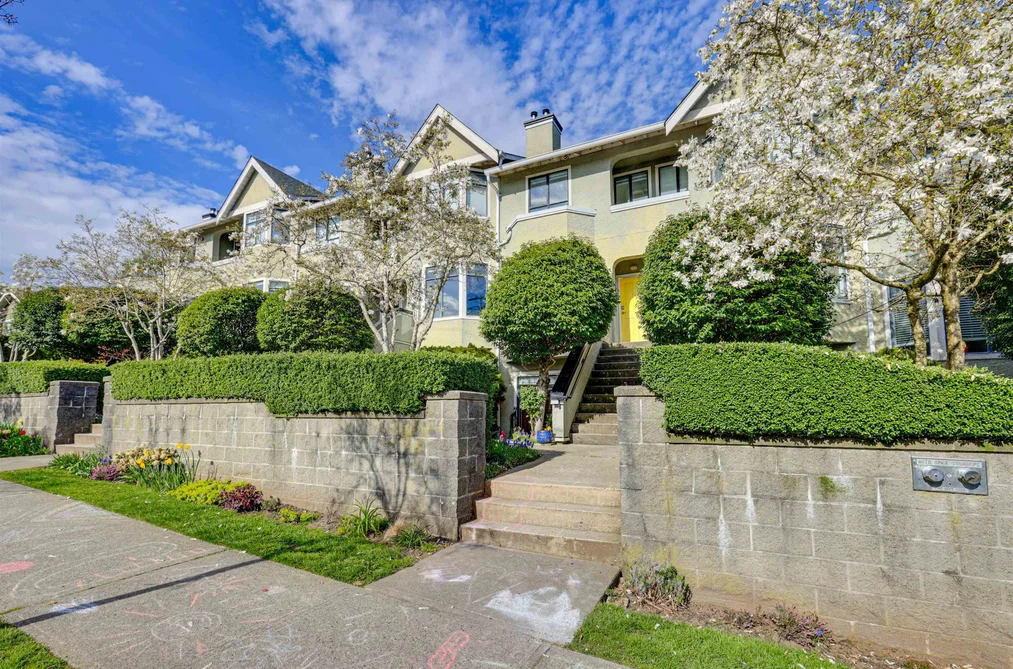 6 221 ASH STREET, New Westminster BC V3M 3M5, New Westminster BC — Residential for Sale - Photo 2