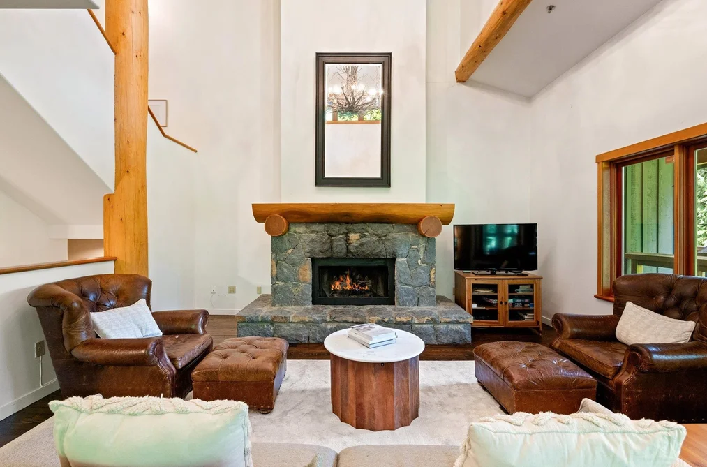 6 2240 NORDIC DRIVE, Whistler BC V8E 0P3, Whistler BC — Residential for Sale - Photo 3