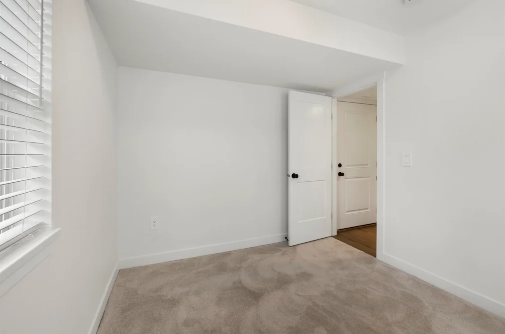 6 2774 MONTROSE AVENUE, Abbotsford BC V2S 0N4, Abbotsford BC — Residential for Sale — Photo 30 of 40