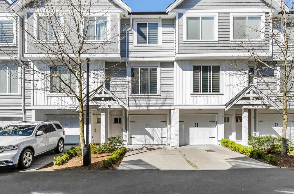 6 32043 MT WADDINGTON AVENUE, Abbotsford BC V2T 0H1, Abbotsford BC — Residential for Sale - Photo 2