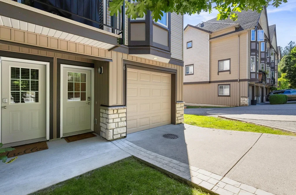 6 32501 FRASER CRESCENT, Mission BC V2V 1C5, Mission BC — Residential for Sale — Photo 3 of 34