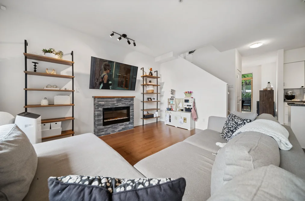 4132 Halifax St Unit 6, Burnaby, BC - MLS: R3174837