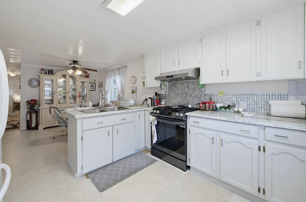6-41711 Taylor Road, Mission, BC - Manufactured Home for Sale - Photo 17 of 40 6-41711 Taylor Road, Mission, BC - Manufactured Home for Sale - Photo 17 of 40