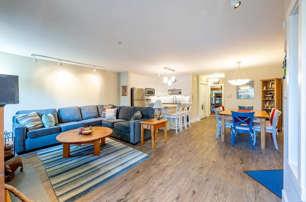 Townhouse for sale at 6 4725 Spearhead Drive Whistler British Columbia - MLS: R3155150
