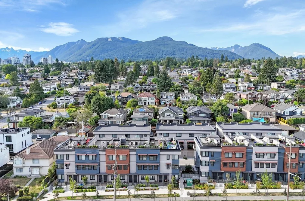 6 632 E 3RD STREET, North Vancouver BC V7L 0J1, North Vancouver BC — Residential for Sale - Photo 3
