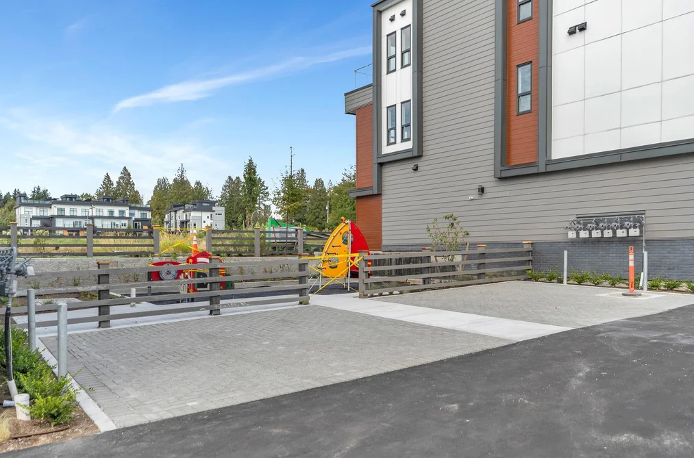 6 6983 204 STREET, Langley BC V2Y 1P8, Langley BC — Residential for Sale - Photo 2