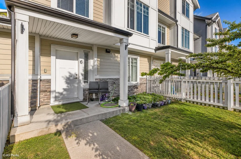 Townhouse for sale at 6 7056 192 Street Surrey British Columbia - MLS: R3157610