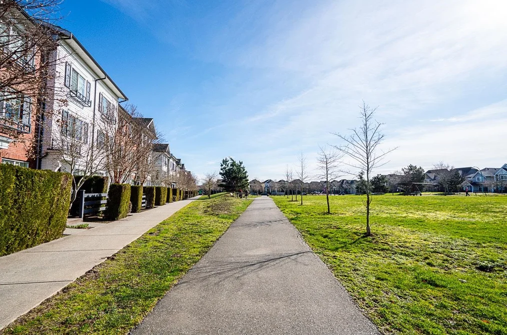Townhouse for sale at 6 7348 192a Street Surrey British Columbia - MLS: R3118075