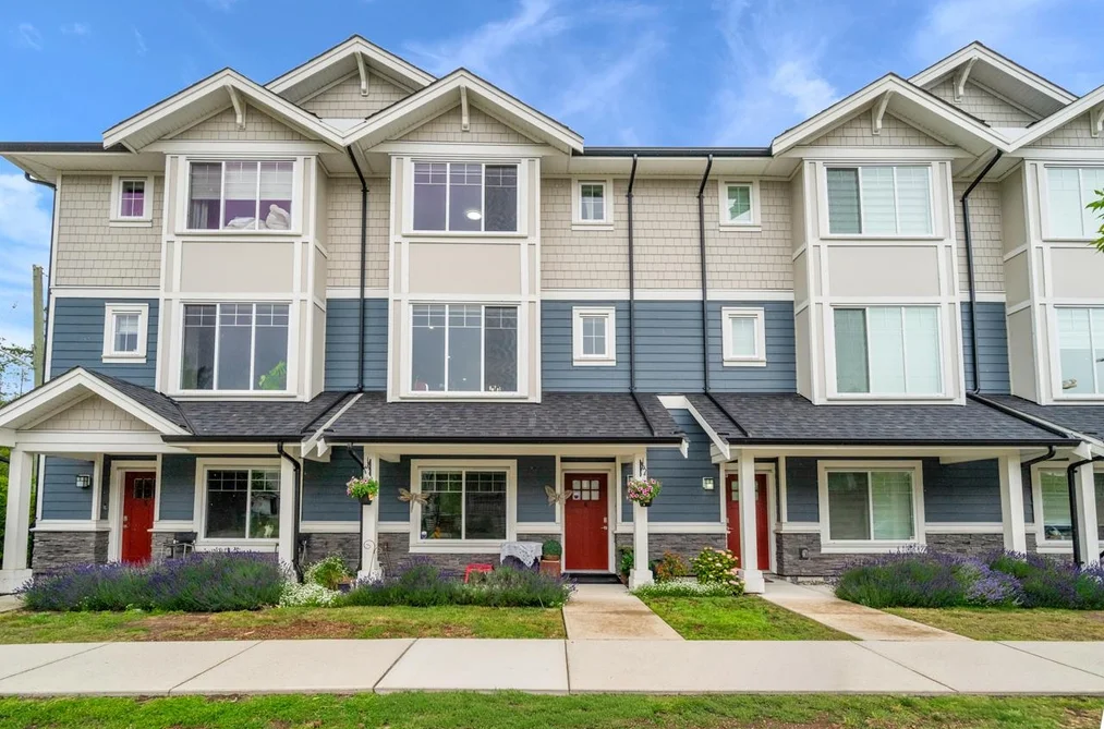 Condo for sale at 6 7410 194 Street Surrey British Columbia - MLS: R3134774