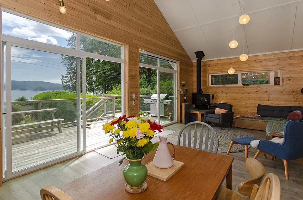 6 BRIGHTON BEACH, North Vancouver BC V0V 0V0, North Vancouver BC — Residential for Sale - Photo 3