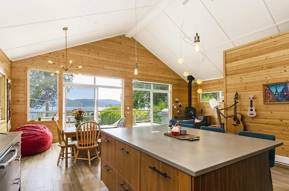 6 BRIGHTON BEACH, North Vancouver BC V0V 0V0, North Vancouver BC — Residential for Sale - Photo 4