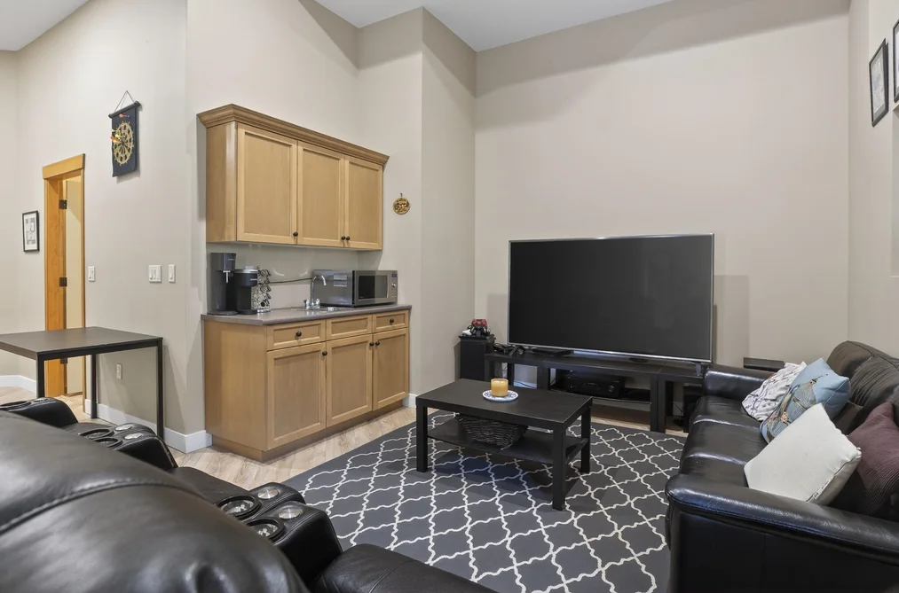 60-24185 106B Avenue, Maple Ridge, BC - Townhouse for Sale - Photo 29 of 40 60-24185 106B Avenue, Maple Ridge, BC - Townhouse for Sale - Photo 29 of 40