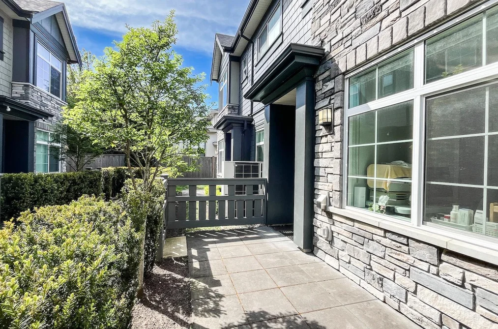 60 7191 LECHOW STREET, Richmond BC V6Y 0L1, Richmond BC — Residential for Sale - Photo 4