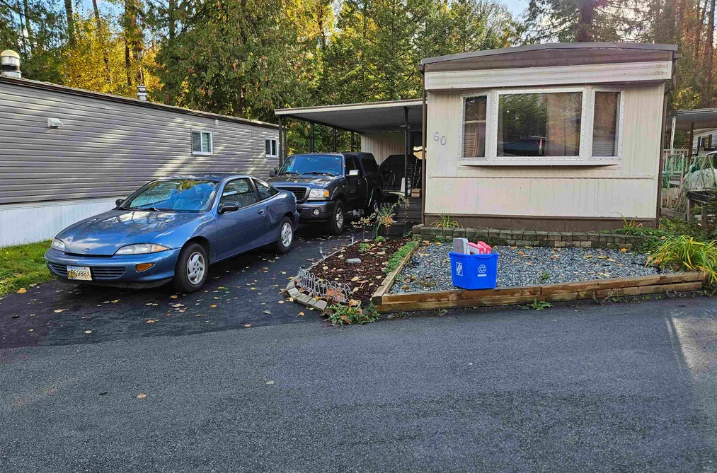 60 8220 KING GEORGE BOULEVARD, Surrey BC V3W 6E1, Surrey BC — Residential for Sale - Photo 4