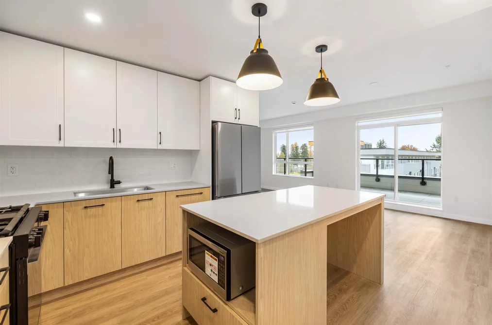 601 27218 ALDERGROVE TOWN CENTER DRIVE, Langley BC V4W 0E4, Langley BC — Residential for Sale - Photo 3