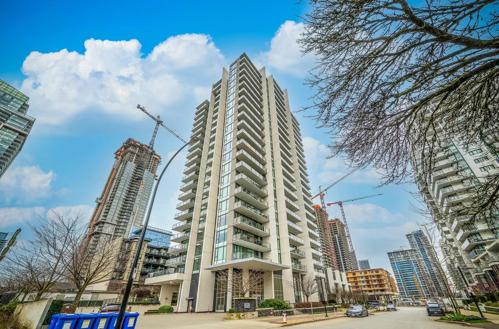 Condo for sale at 601 4465 Juneau Street Burnaby British Columbia - MLS: R3166780