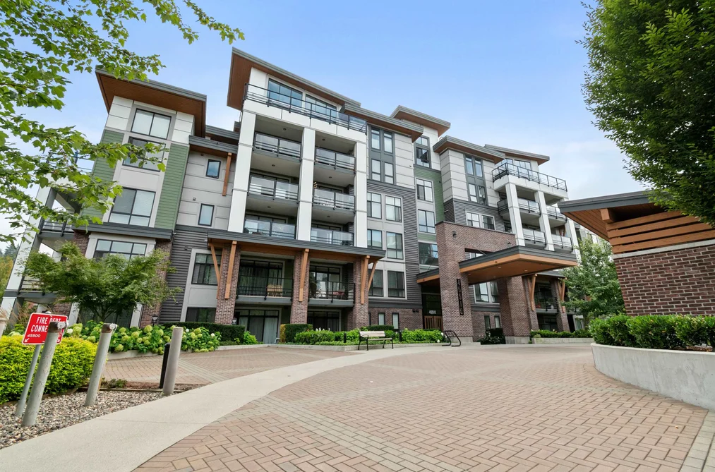 Condo for sale at 601 45510 Market Way Chilliwack British Columbia - MLS: R3137200