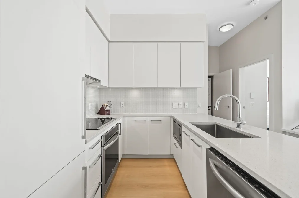 601 668 COLUMBIA STREET, New Westminster BC V3M 1A9, New Westminster BC — Residential for Sale - Photo 3