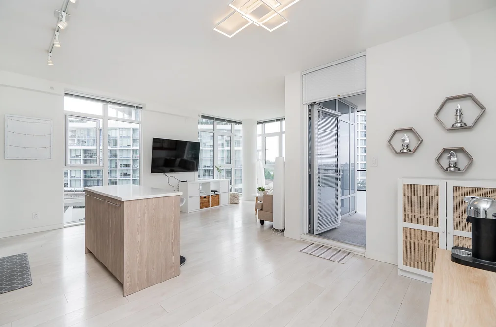 601 691 NORTH ROAD, Coquitlam BC V3J 0H9, Coquitlam BC — Residential for Sale — Photo 3 of 40