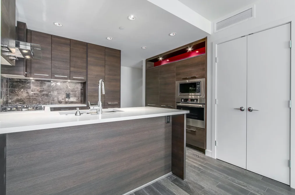 601 7468 LANSDOWNE ROAD, Richmond BC V7C 0B7, Richmond BC — Residential for Sale - Photo 6