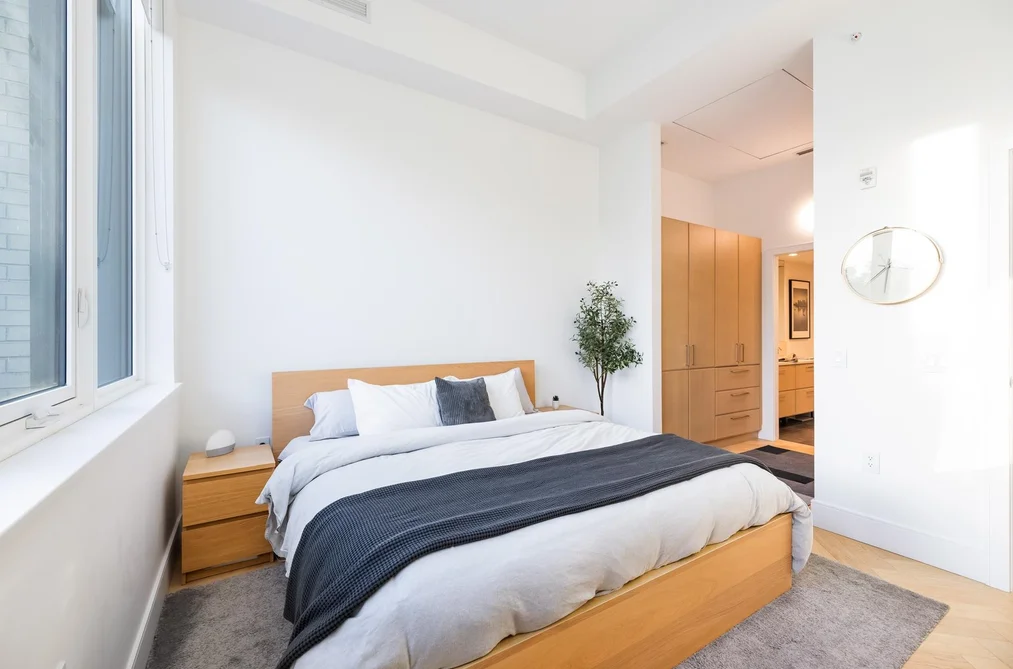 601 W 31st Avenue, Vancouver, BC - Townhouse for Sale - Photo 15 of 25 601 W 31st Avenue, Vancouver, BC - Townhouse for Sale - Photo 15 of 25
