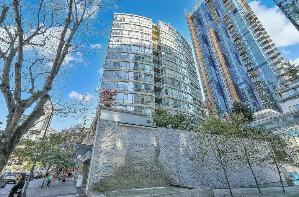 Condo for sale at 602 1238 Burrard Street Vancouver British Columbia - MLS: R3132425
