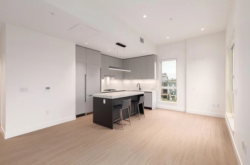 602 2235 E BROADWAY, Vancouver BC V5N 0J5, Vancouver BC — Residential for Sale - Photo 2