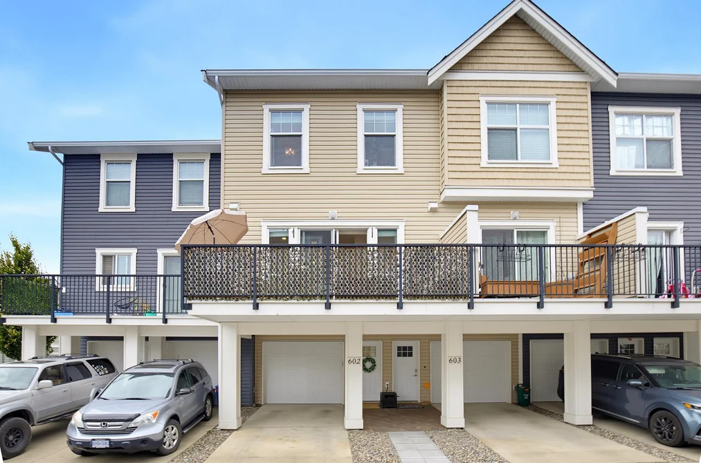 Townhouse for sale at 602 32789 Burton Avenue Mission British Columbia - MLS: R3165904