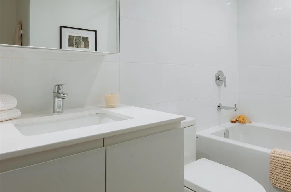 602 3888 EVERGREEN PLACE, Burnaby, BC — Residential for Sale — Photo 11 of 14