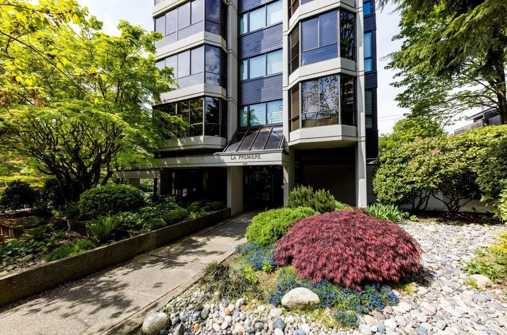 Condo for sale at 602 505 Lonsdale Avenue North Vancouver British Columbia - MLS: R3118635