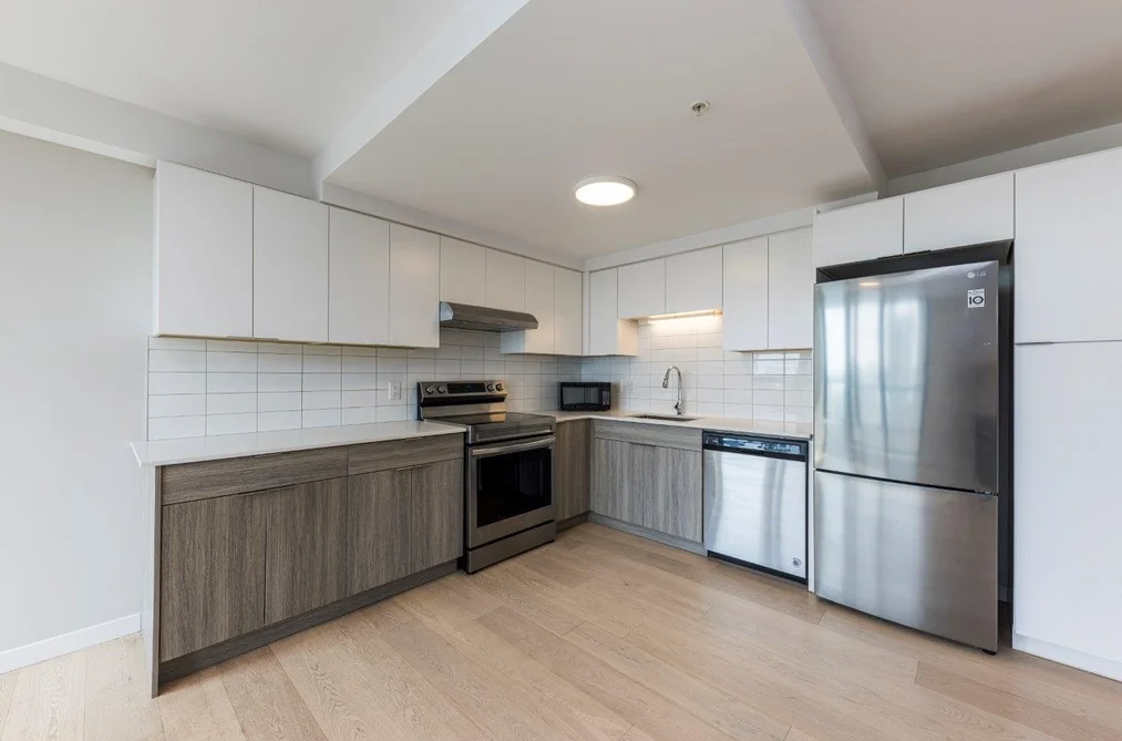 602 505 LONSDALE AVENUE, North Vancouver BC V7M 2G6, North Vancouver BC — Residential for Sale - Photo 2
